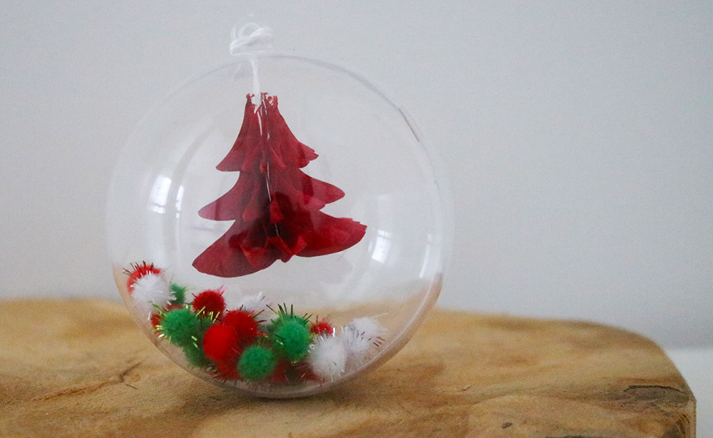 Haalbaar sla Tol Zelf kerstballen maken met plastic bollen - Sugarframe